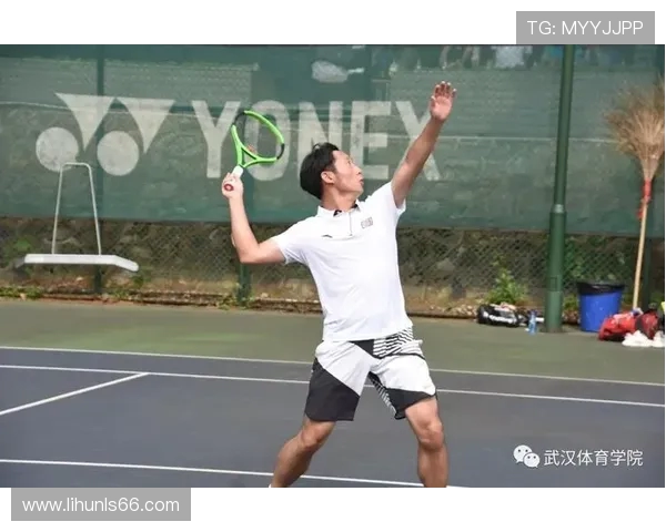 重庆网球队的崛起与发展探讨聚焦于其背后的力量与潜力分析