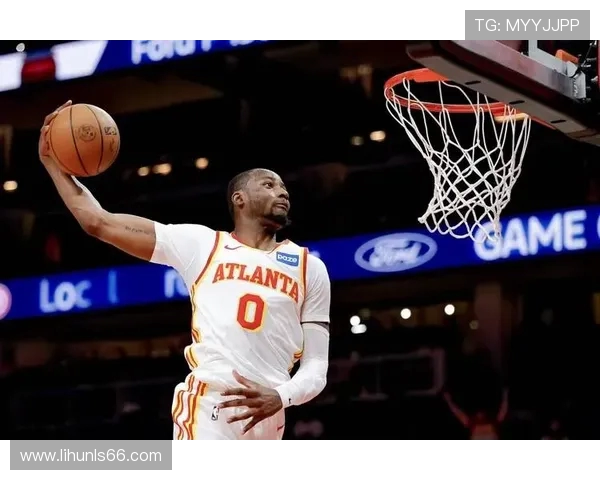 305老鹰与开拓者激战正酣球迷期待精彩对决与绝妙表现