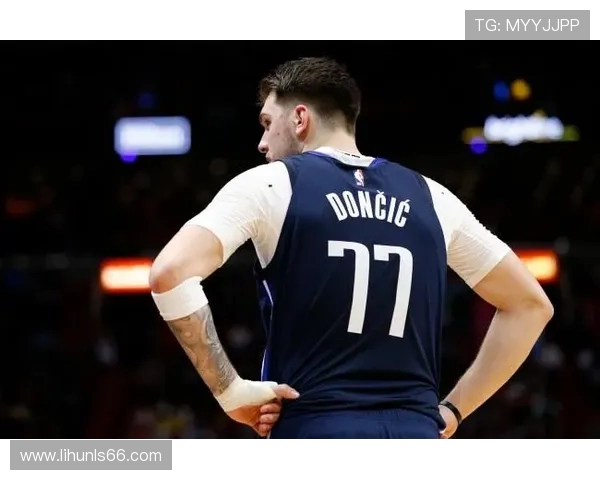 卢卡东契奇如何在NBA赛场上展现超凡天赋与领导力